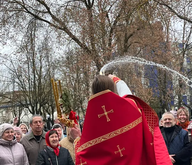 Божественная Литургия и Крестный ход в неделю 2-ю по Пасхе, апостола Фомы